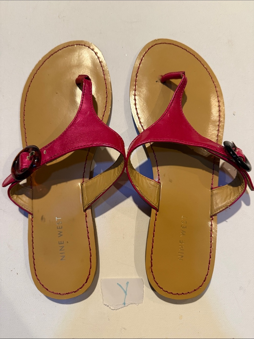 Nine West Hot Pink Leather Thong Sandals with Buckle Accent - Picture 2 of 3